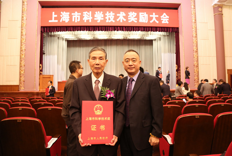 C:\Users\dell\Desktop\E01A6960_副本_副本.jpg C:\Users\dell\Desktop\E01A6960_副本_副本.jpg