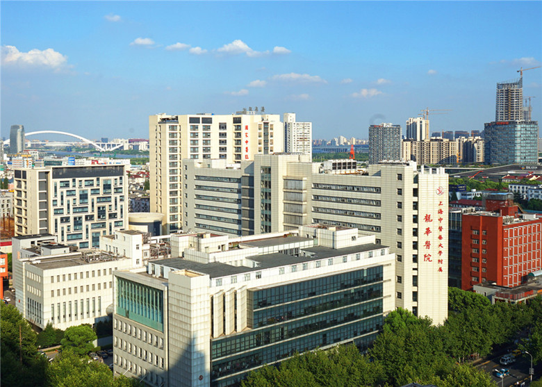 C:\Users\dell\Desktop\全景_副本.jpg