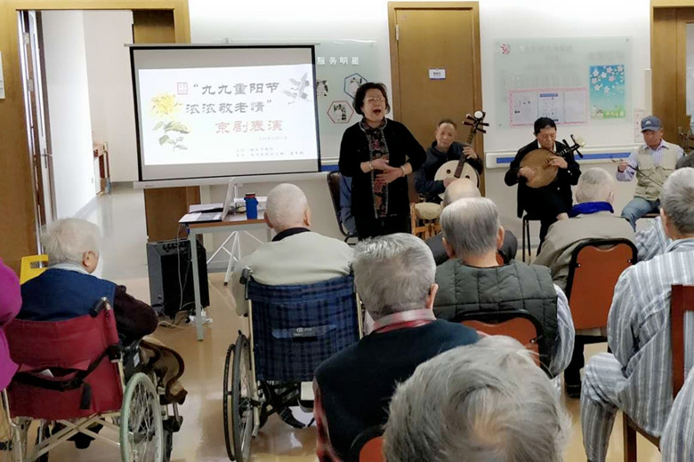 京剧表演.jpg 京剧表演.jpg
